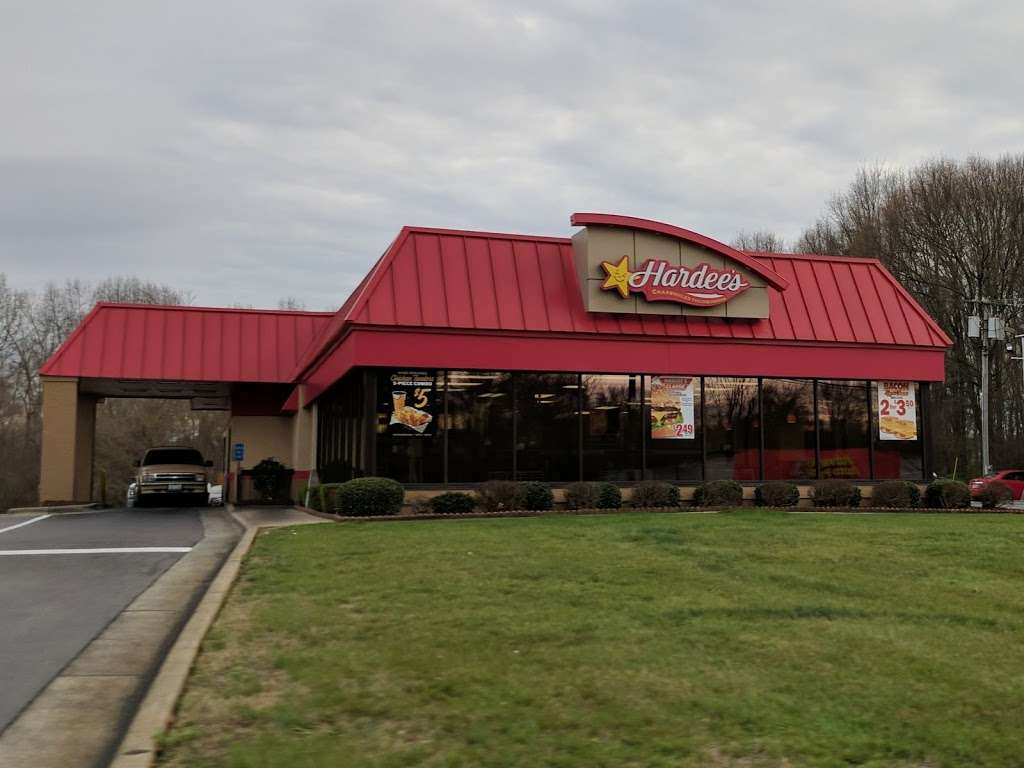 Hardees | 1102 E Main St, Lincolnton, NC 28092, USA | Phone: (704) 735-3436