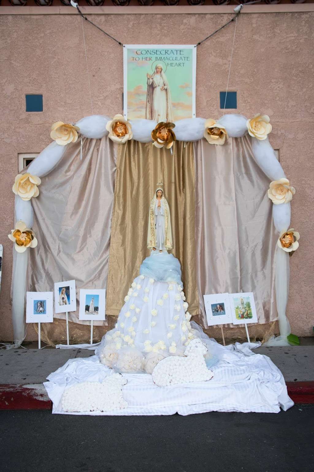 Our Lady of Guadalupe Church (3rd) | 1322 E 3rd St, Santa Ana, CA 92701 | Phone: (714) 836-4142