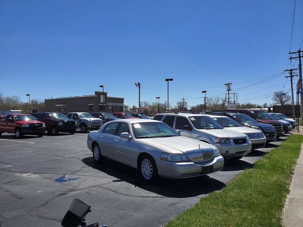 Watseka Buy and Drive | 100 N Jefferson St, Watseka, IL 60970, USA | Phone: (815) 785-1016