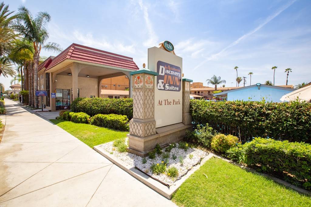 Anaheim Discovery Inn & Suites At The Park | 1126 W Katella Ave, Anaheim, CA 92802, USA | Phone: (714) 533-4505