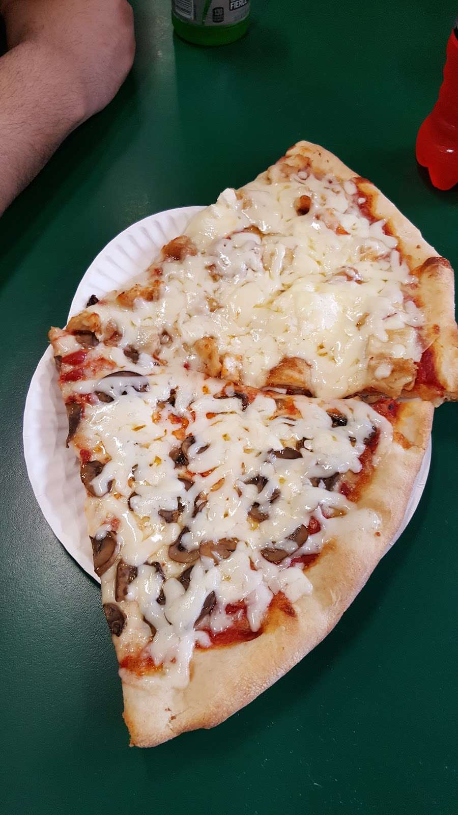 Nickys Pizza & Deli | 22 NY-59, Montebello, NY 10901, USA | Phone: (845) 357-7767