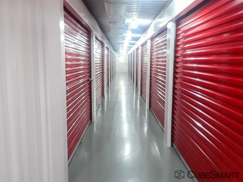 CubeSmart Self Storage | 24210 Hufsmith - Kohrville Rd, Tomball, TX 77375, USA | Phone: (281) 290-6200