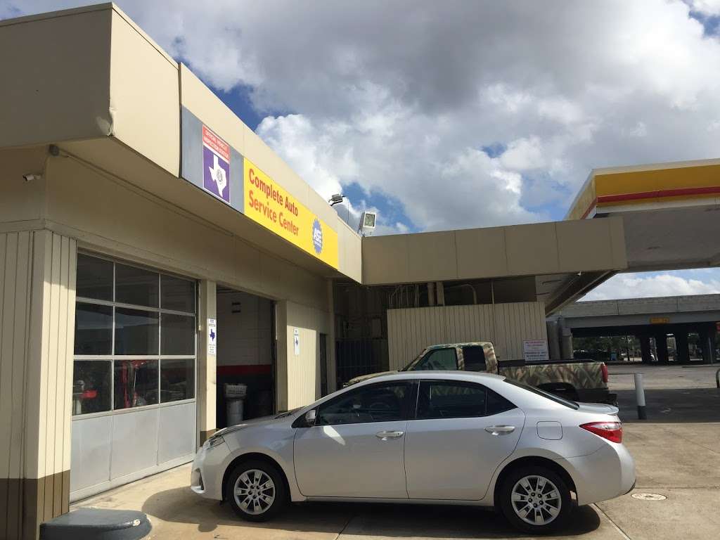 Fournace Shell Auto Care Center | 5910 W Loop S, Bellaire, TX 77401, USA | Phone: (713) 349-8408