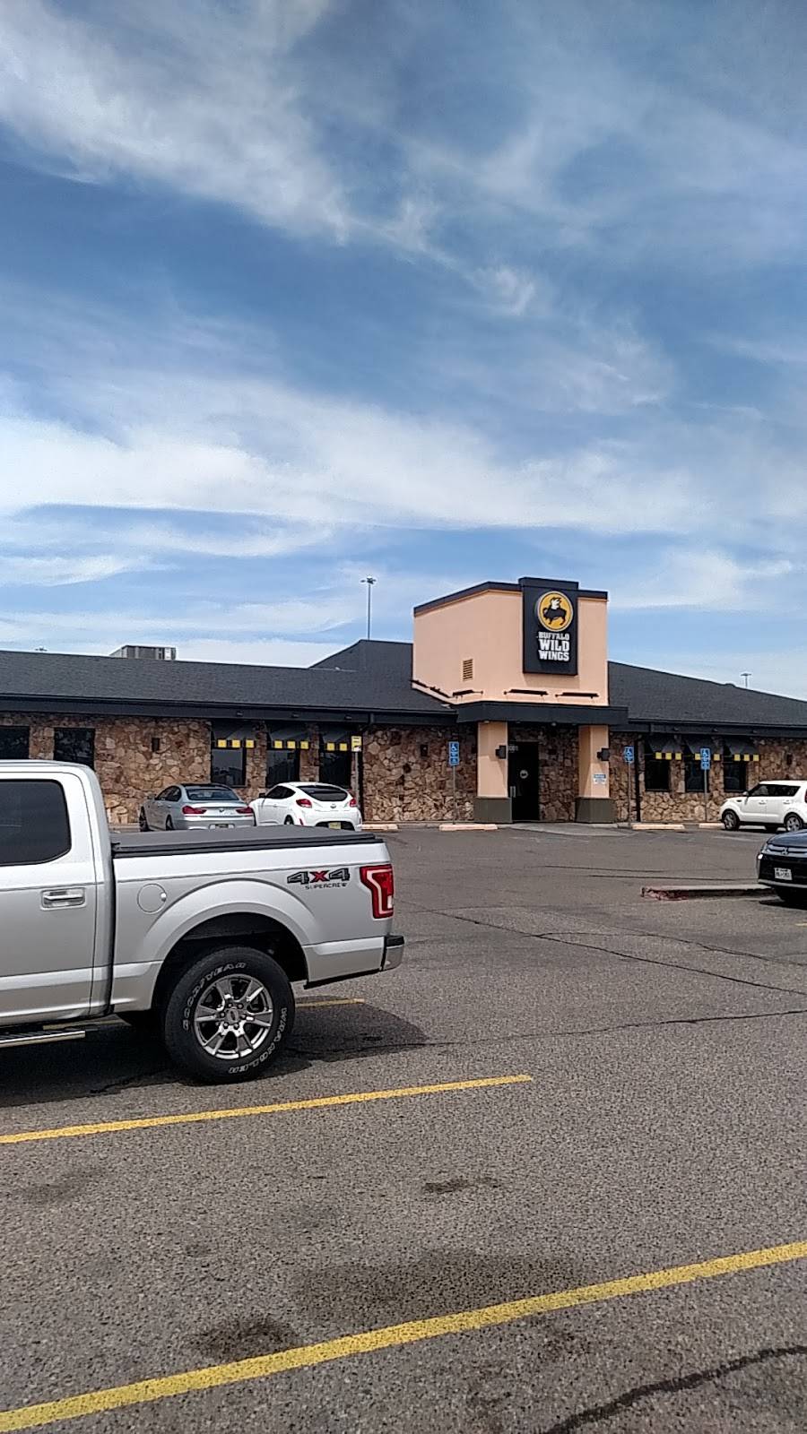 Buffalo Wild Wings | 6001 Iliff Rd NW, Albuquerque, NM 87121, USA | Phone: (505) 352-9464