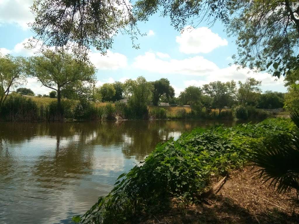 Apache Creek Linear Park | 4239 West Commerce, San Antonio, TX 78237, USA | Phone: (210) 207-7275