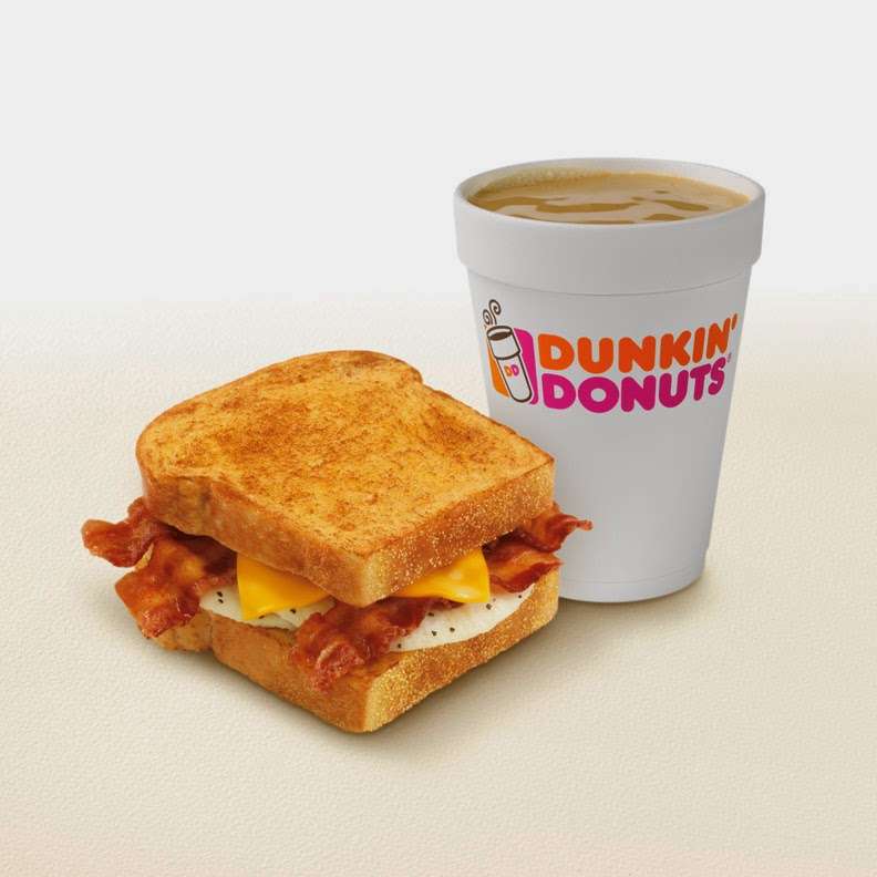 Dunkin Donuts | 500 Terminal Dr, Jamaica, NY 11430 | Phone: (718) 751-1600