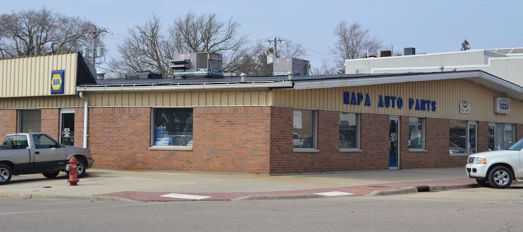 NAPA Auto Parts - Clinton Automotive Supply | 200 Allen St, Clinton, WI 53525, USA | Phone: (608) 676-4515