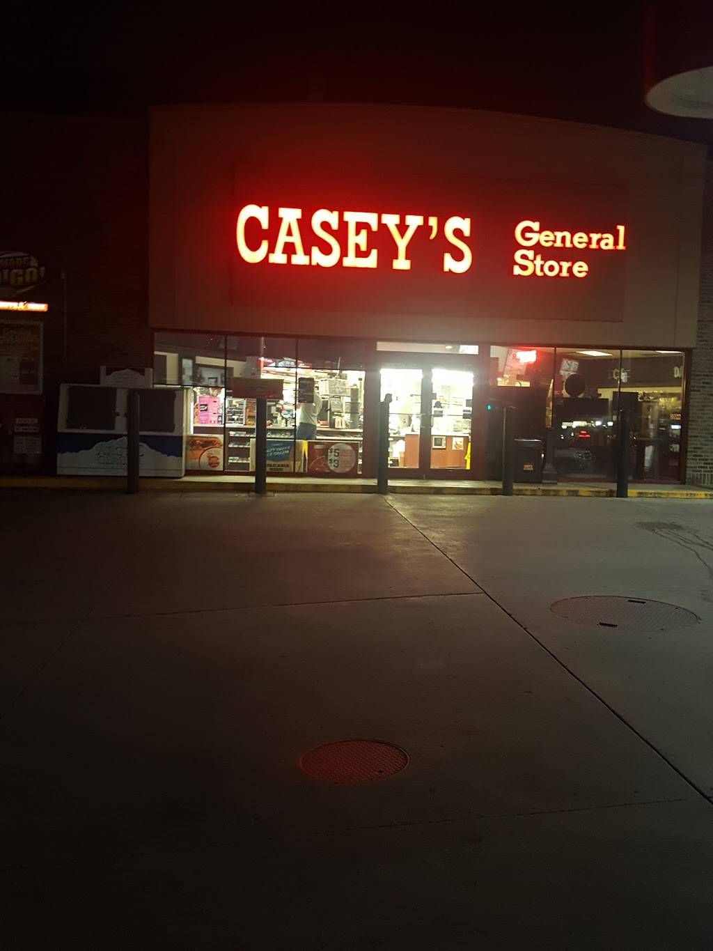 Caseys | 1200 N 10th St, Lincoln, NE 68508, USA | Phone: (402) 477-9870