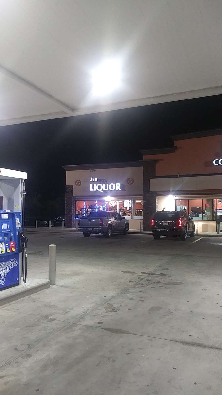 Jr's Liquor Store 4627 TX146, Baytown, TX 77520, USA BusinessYab