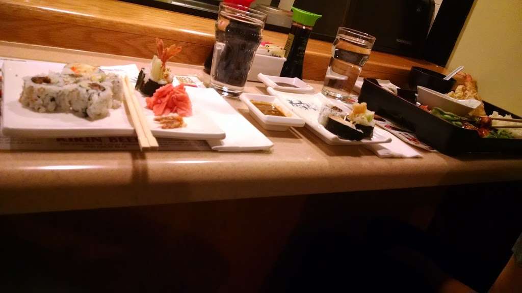 Kyoto Sushi Japanese Restaurant | 1062 Gage St, Winnetka, IL 60093 | Phone: (847) 784-9388