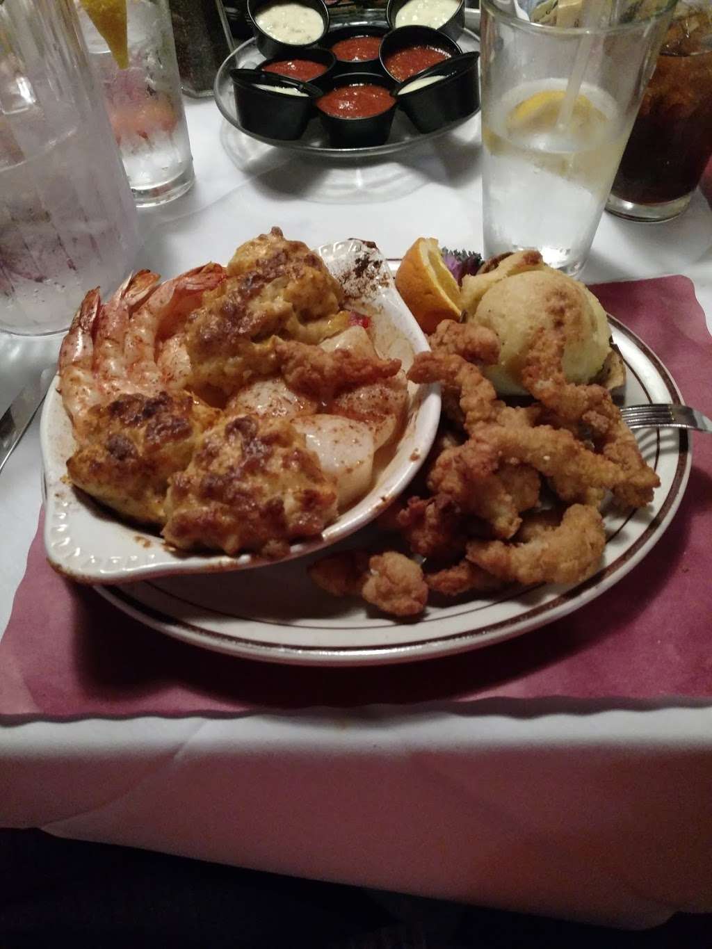 Captain Peters Seafood | 6589 Coventry Way, Clinton, MD 20735 | Phone: (301) 856-2000