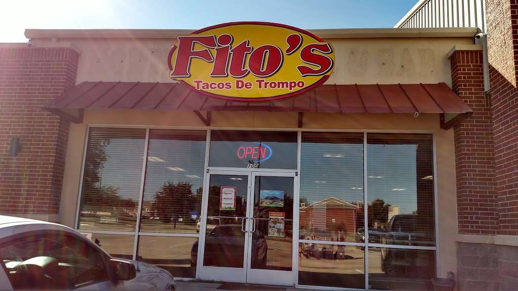 Fitos Tacos De Trompo | 1955 TX-121 BUS #100, Lewisville, TX 75056, USA | Phone: (214) 981-4551