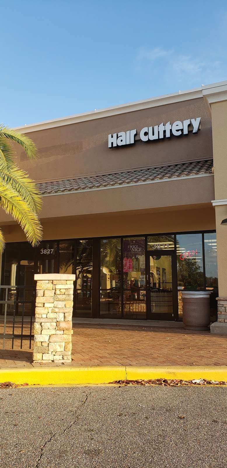 Hair Cuttery | 3831 Pleasant Hill Rd Space 111, Kissimmee, FL 34746 | Phone: (407) 847-7739