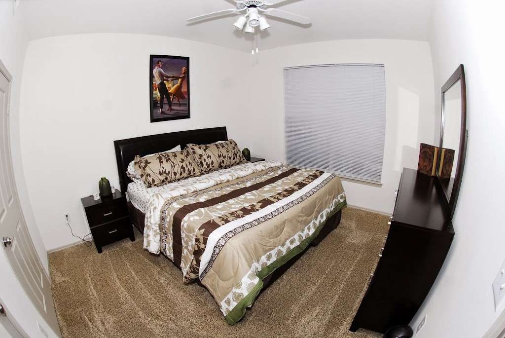 Furnished Apartments Houston | 2350 Bagby St, Houston, TX 77006, USA | Phone: (832) 664-0049