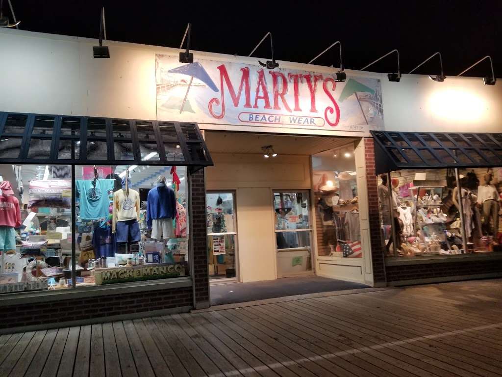 Martys Sportswear | 1262 Boardwalk, Ocean City, NJ 08226, USA | Phone: (609) 398-1961