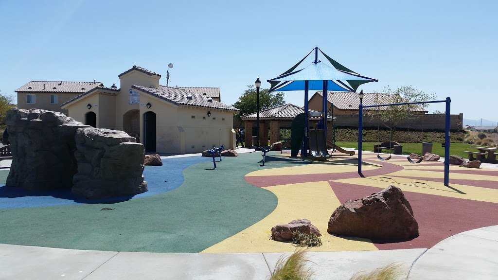 Las Haciendas Park | 16000 Papago Pl, Victorville, CA 92394, USA | Phone: (760) 955-5271