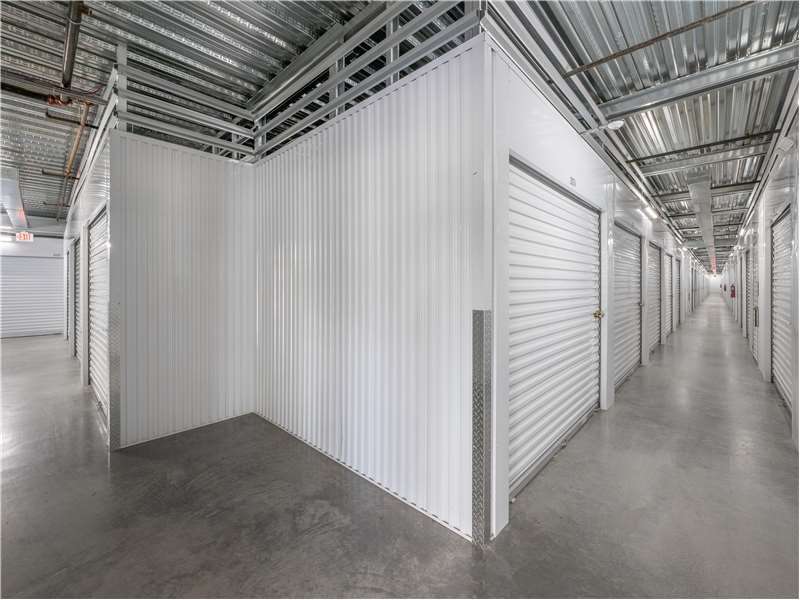 Extra Space Storage | 7307 University City Blvd, Charlotte, NC 28262 | Phone: (704) 748-0362