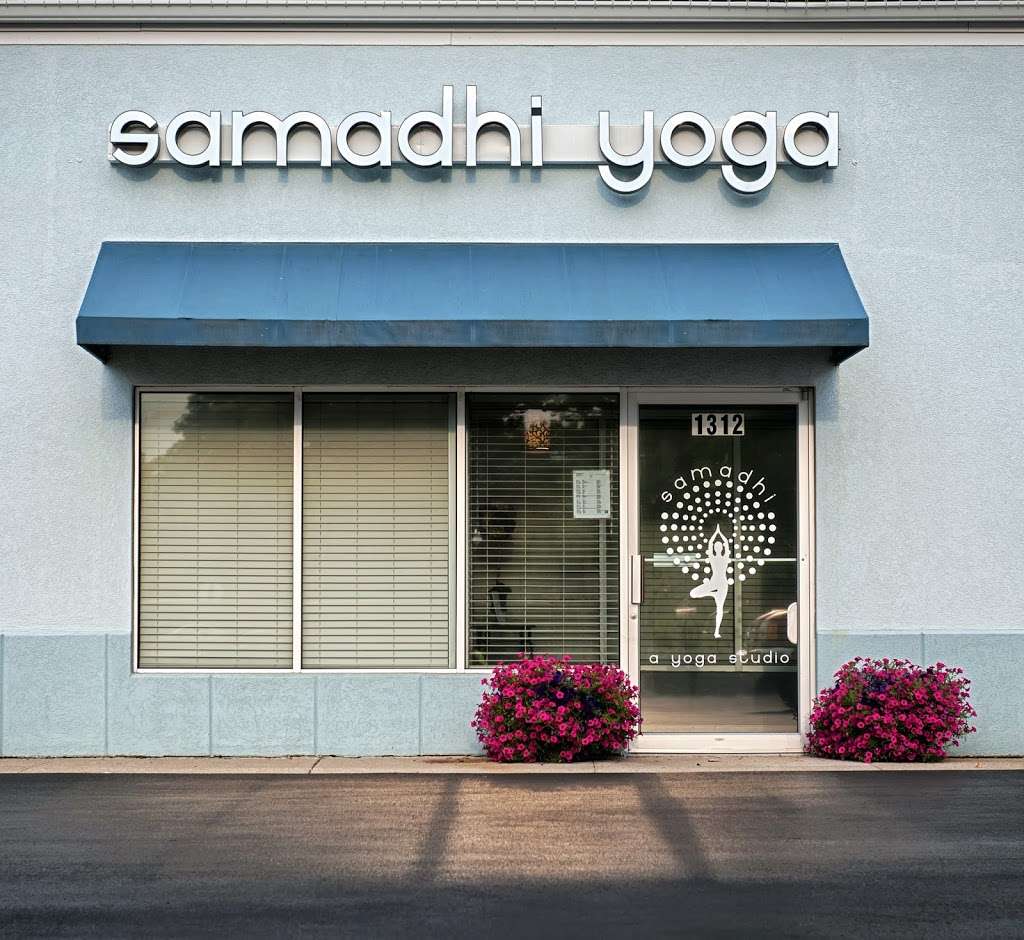 samadhi, a yoga studio | 1312 N Waukegan Rd, Glenview, IL 60025, USA | Phone: (847) 730-3677