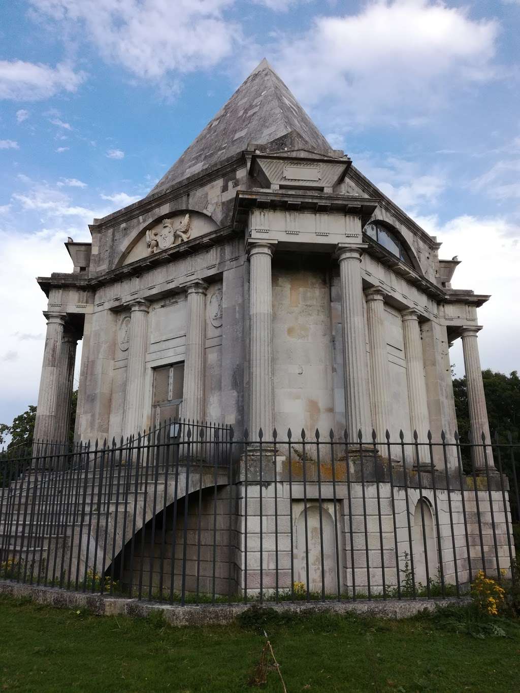 Cobham Wood and Mausoleum | Rochester DA12 3BS, UK | Phone: 01474 816764