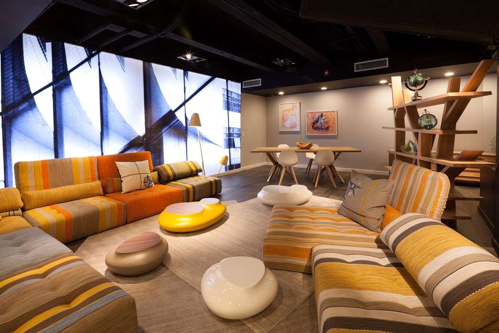 Roche Bobois | 311 Arch St, Philadelphia, PA 19106, USA | Phone: (215) 922-2900