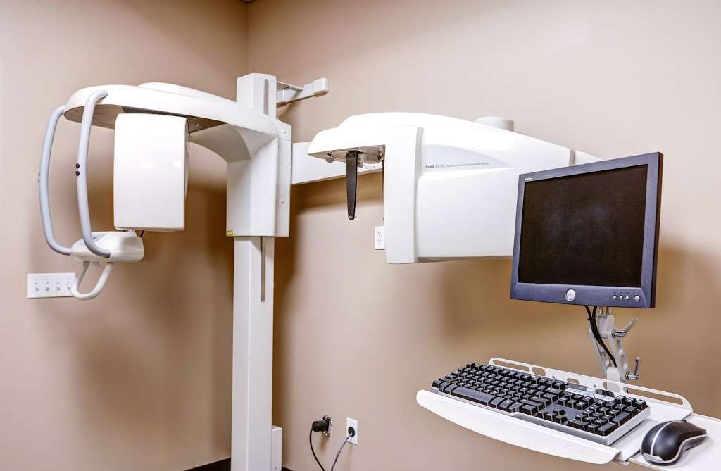 Foothills Dental Studio | 16611 S 40th St #140, Phoenix, AZ 85048, USA | Phone: (480) 706-9009