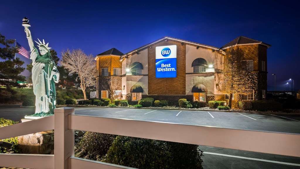 Best Western Liberty Inn | 5521 Dennis McCarthy Dr, Lebec, CA 93243, USA | Phone: (661) 858-7777