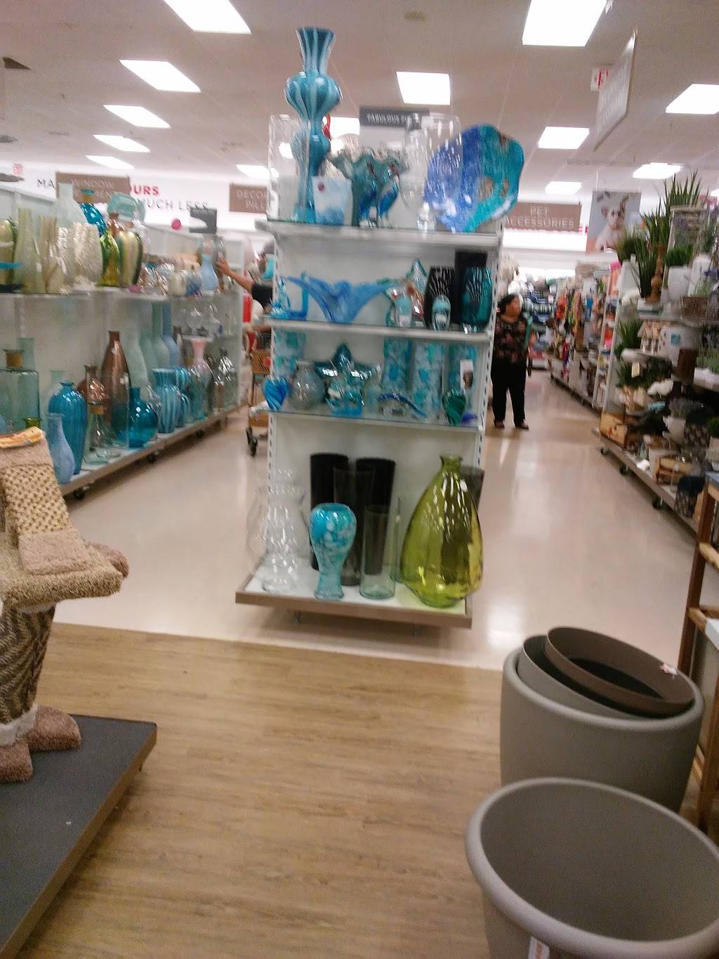 Marshalls & HomeGoods | 327 Carroll St, Fort Worth, TX 76107, USA | Phone: (817) 810-0943