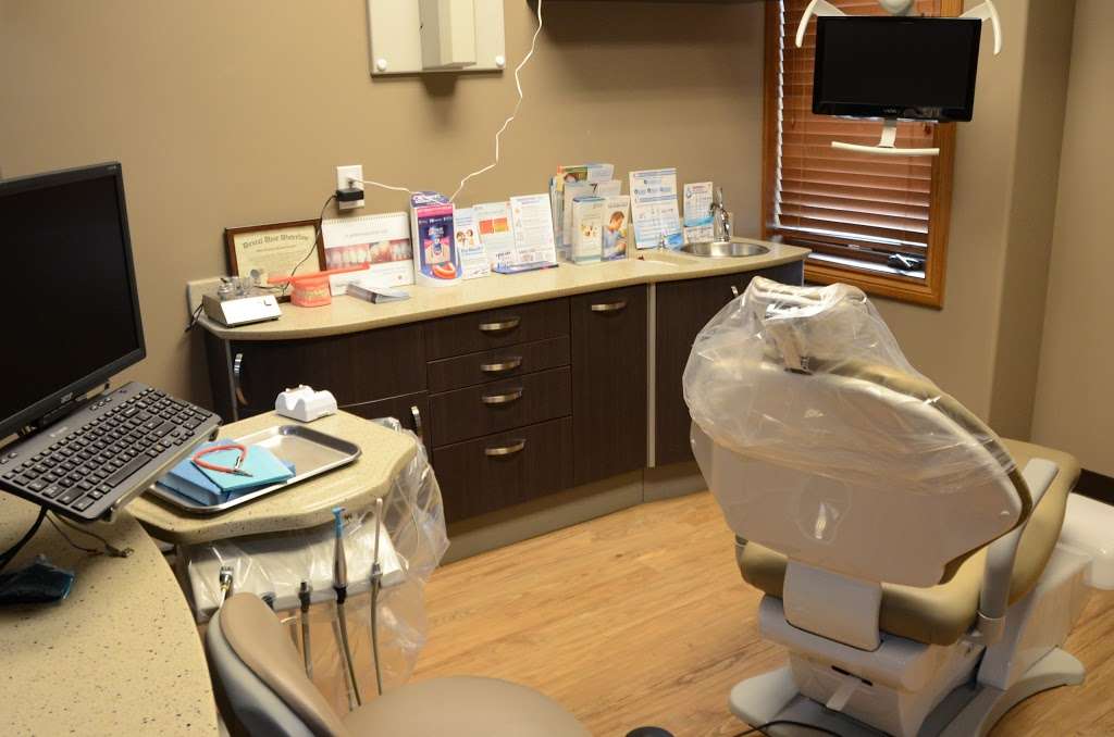 Mooresville Family Dentistry, P.C. | 908 Samuel Moore Pkwy, Mooresville, IN 46158 | Phone: (317) 831-6000