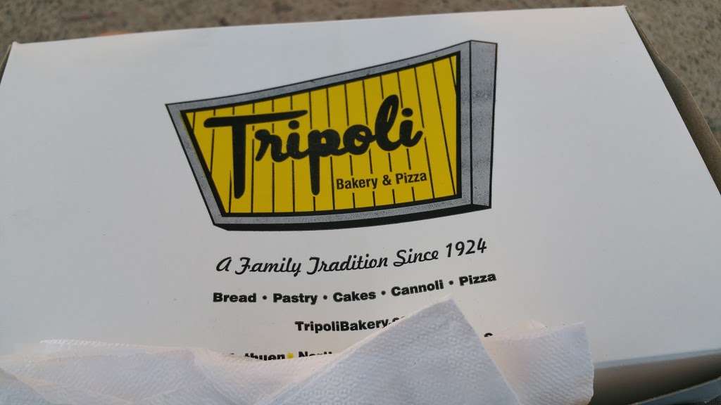 Tripoli Pizza | 23 Broadway, Salisbury, MA 01952, USA | Phone: (978) 465-3846