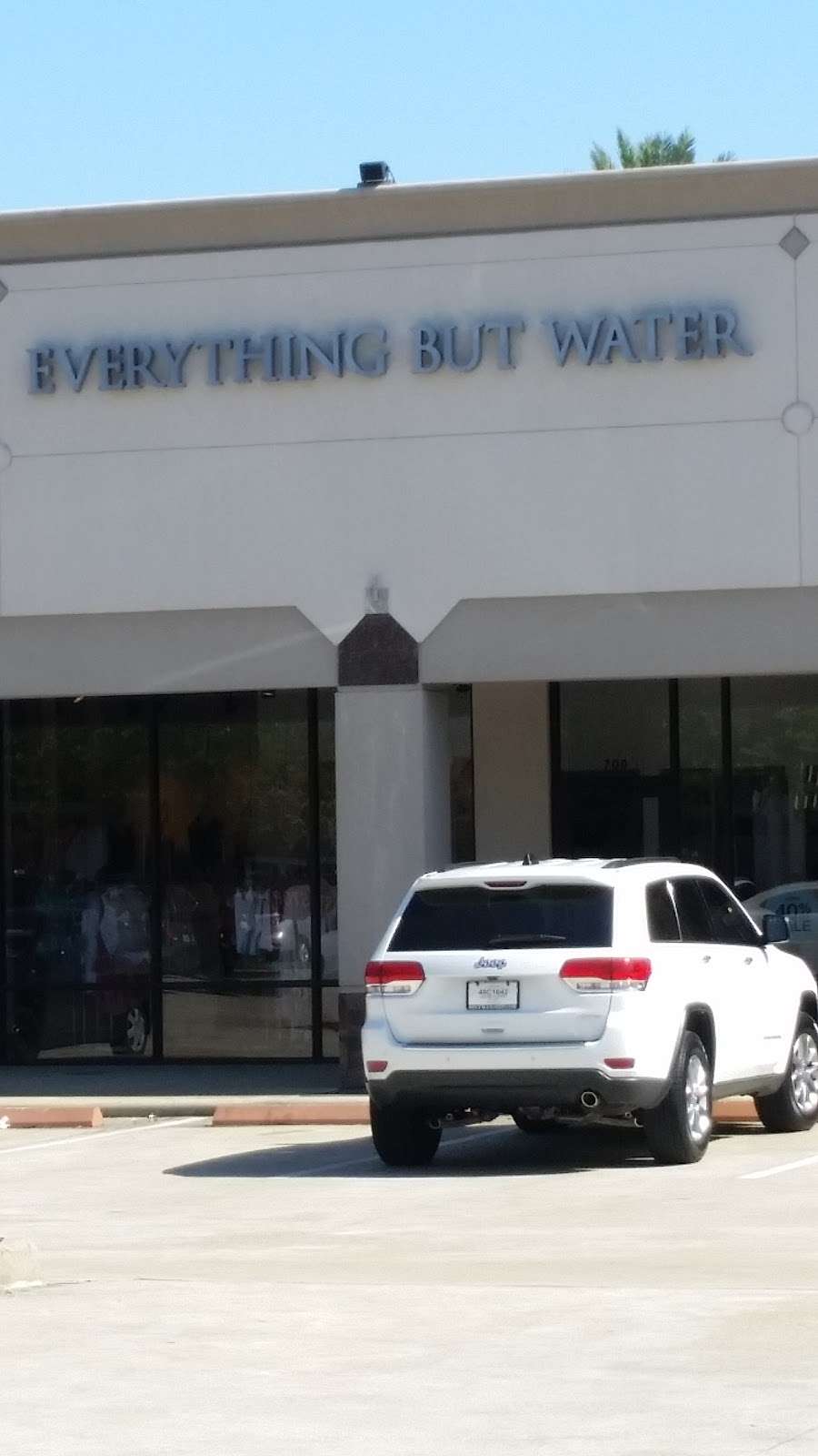 Everything But Water | 780 West Sam Houston Pkwy N, Houston, TX 77024, USA | Phone: (713) 461-2672