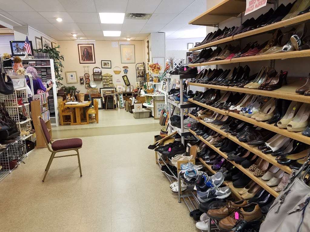 Old & New Shop | 440 E Bay Ave #4, Manahawkin, NJ 08050, USA | Phone: (609) 597-3470