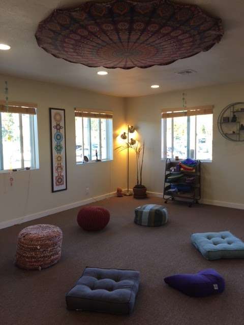 Chakra Strength | Pierpont Blvd, Ventura, CA 93001 | Phone: (805) 628-2686