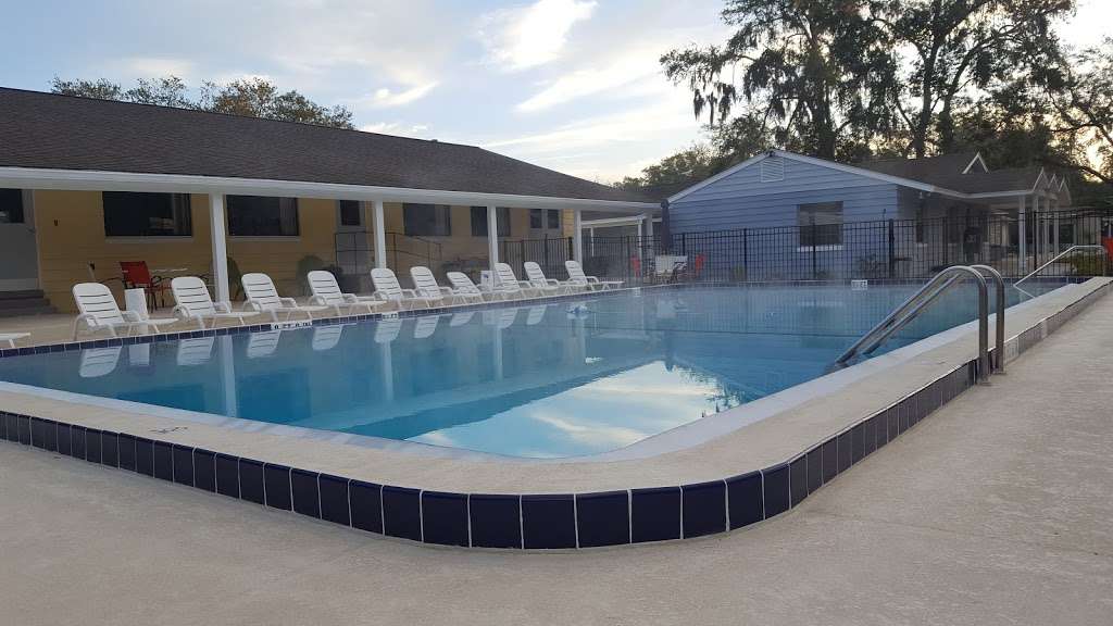 Blue Parrot RV Resort | 40840 Co Rd 25, Lady Lake, FL 32159, USA | Phone: (352) 753-2026