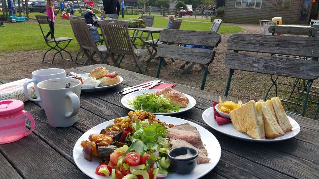 Tanhouse farm shop cafe | Newdigate, Dorking RH5 5DD, UK