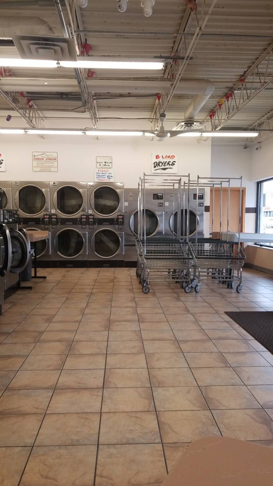 Josies Coin Laundry | 1231 Larpenteur Ave W, Roseville, MN 55113, USA | Phone: (612) 281-1866