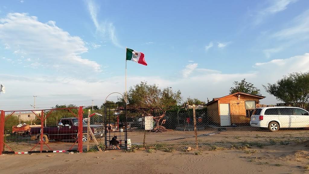 Rancho el peludo | Bruno Álvarez Valdez, Lomas del Rosario, 88000 Nuevo Laredo, Tamps., Mexico | Phone: 867 145 5510