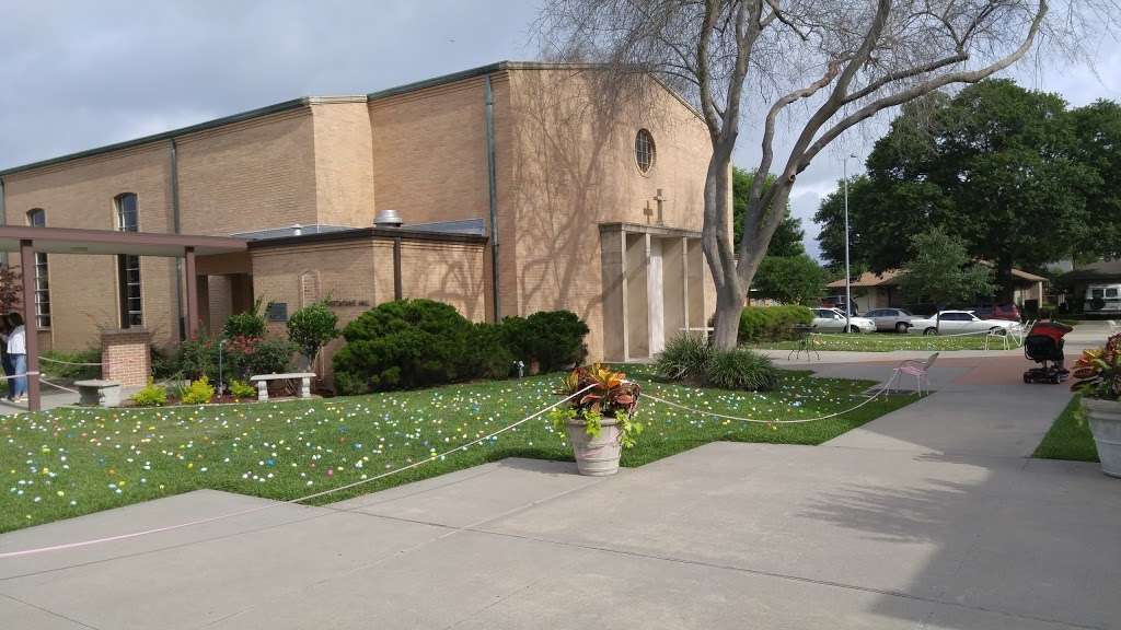 Corpus Christi Catholic Church | 9900 Stella Link Rd, Houston, TX 77025, USA | Phone: (713) 667-0497