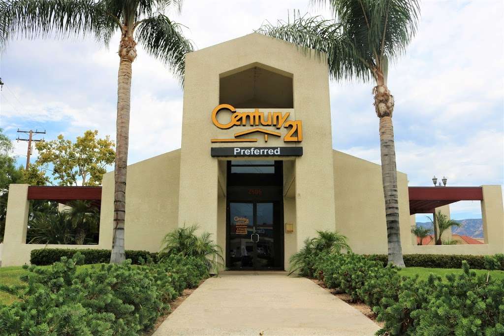 CENTURY 21 Preferred | 2505 E Lakeshore Dr, Lake Elsinore, CA 92530, USA | Phone: (951) 674-6943