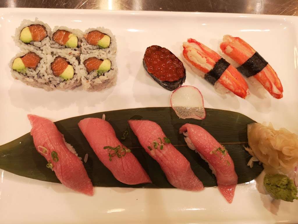 Izumi Sushi | 9861 Georgetown Pike, Great Falls, VA 22066 | Phone: (703) 759-7788