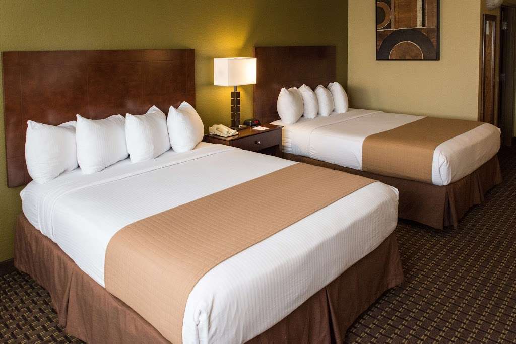 Best Western Executive Inn | 7220 122 Ave, Kenosha, WI 53142, USA | Phone: (262) 857-7699