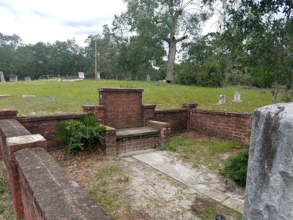 Lake Helen-Cassadaga Cemetery | Lake Helen, FL 32744, USA