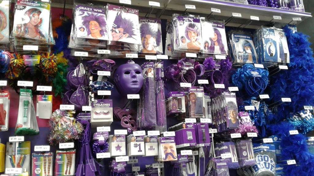 Party City | 1942 Catawba Valley Blvd SE, Hickory, NC 28602, USA | Phone: (828) 327-3220
