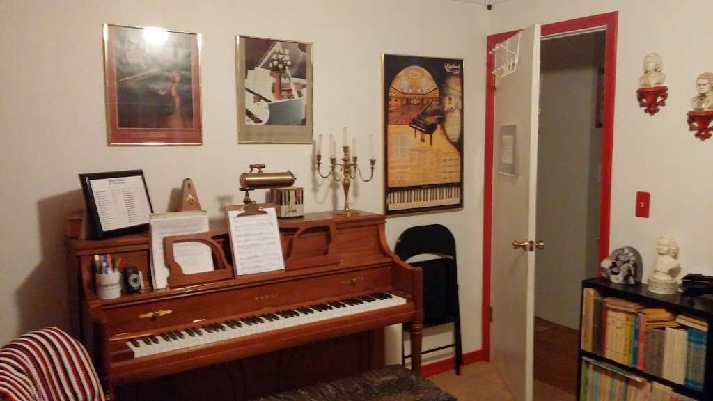 The Keys to Music piano lessons | 415 Marina Blvd, Suisun City, CA 94585, USA | Phone: (707) 426-6413