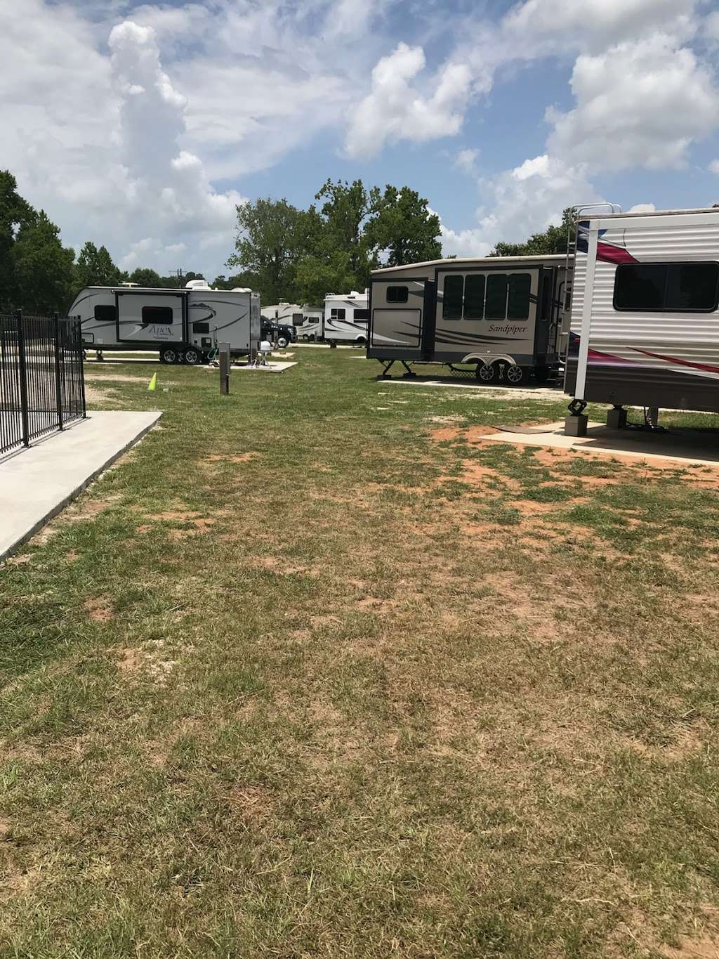 Pecan Grove RV Park | 2130 Wallisville-Turtle Bayou Rd, Wallisville, TX 77597, USA | Phone: (713) 969-8324