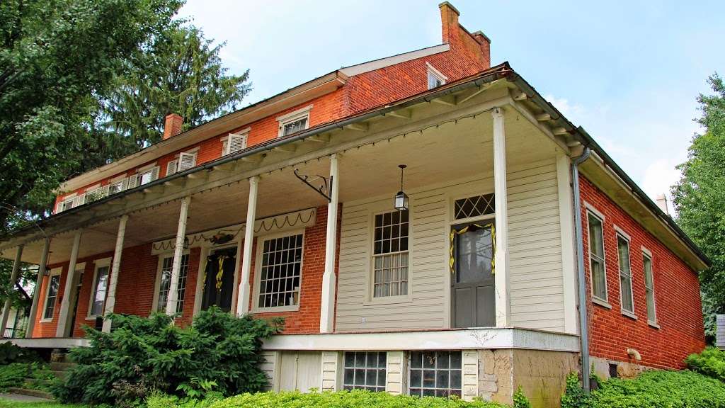 Mussers Historic Country Suites | 56 Main St, New Providence, PA 17560, USA | Phone: (717) 786-8974