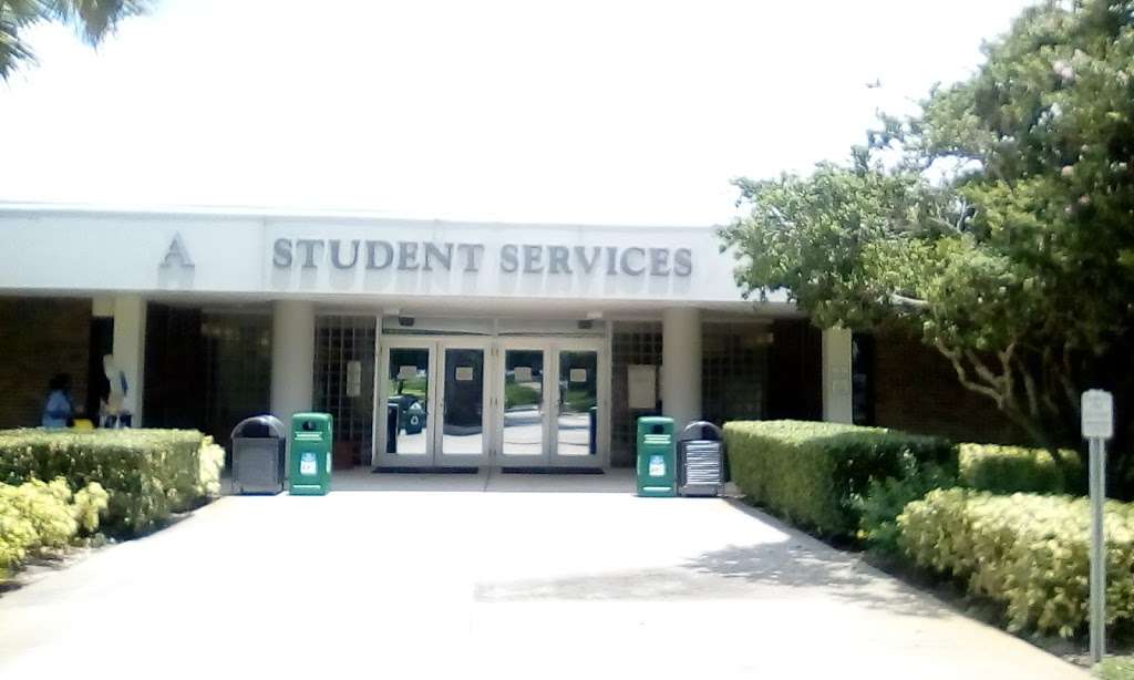 Seminole State College - Sanford/Lake Mary Campus | 100 Weldon Blvd, Sanford, FL 32773, USA | Phone: (407) 708-4722