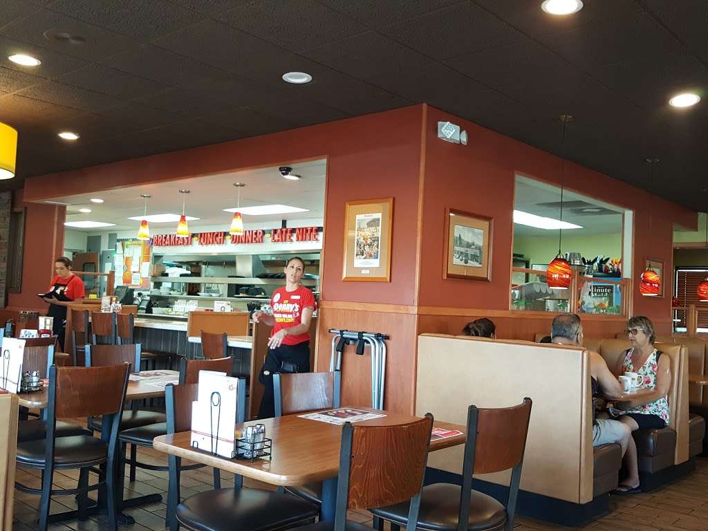 Dennys | 9000 Magellan Dr, Tehachapi, CA 93561, USA | Phone: (661) 823-7380