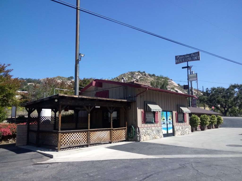 Rainbow Oaks Country Market | 4825 5th St, Fallbrook, CA 92028, USA