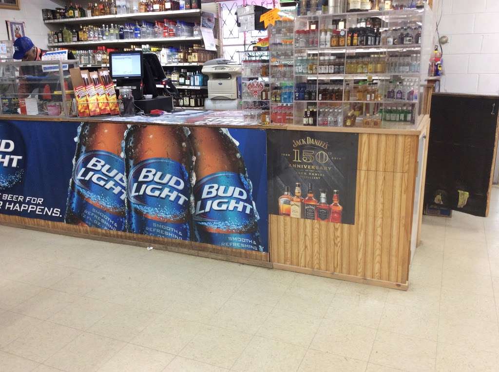 Liquor Outlet | 4319 Dupont Pkwy, Townsend, DE 19734, USA | Phone: (302) 378-8667