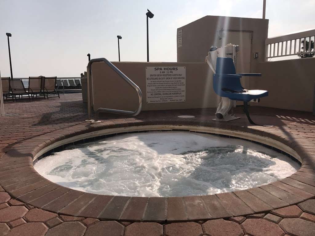 Hampton Inn Daytona Shores-Oceanfront | 3135 S Atlantic Ave, Daytona Beach Shores, FL 32118, USA | Phone: (386) 767-8533 Hampton Inn Daytona Shores-Oceanfront | 3135 S Atlantic Ave, Daytona Beach Shores, FL 32118, USA | Phone: (386) 767-8533